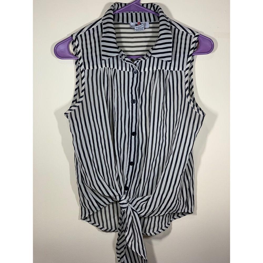 Beetlejuice top